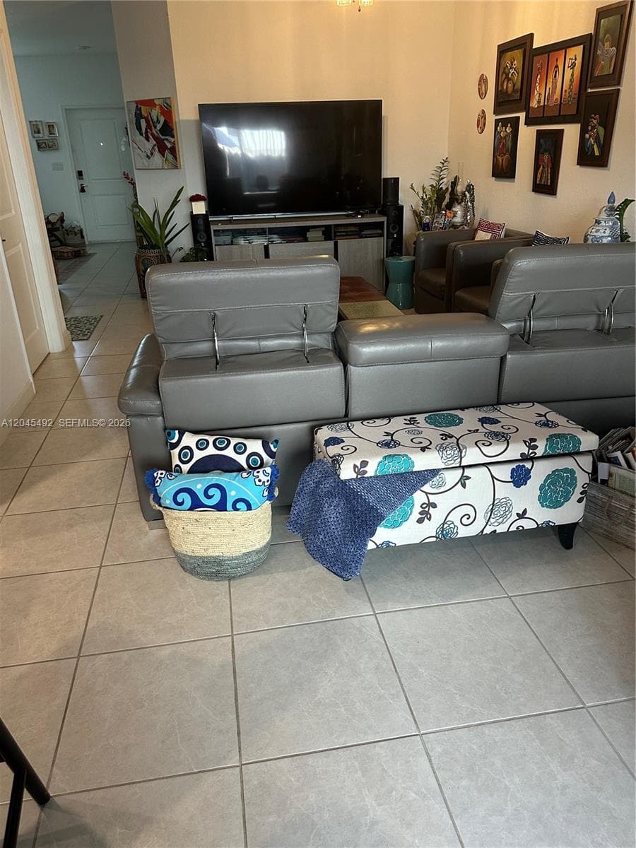 2615 SE 12th St, Homestead, FL 33035 photo 5