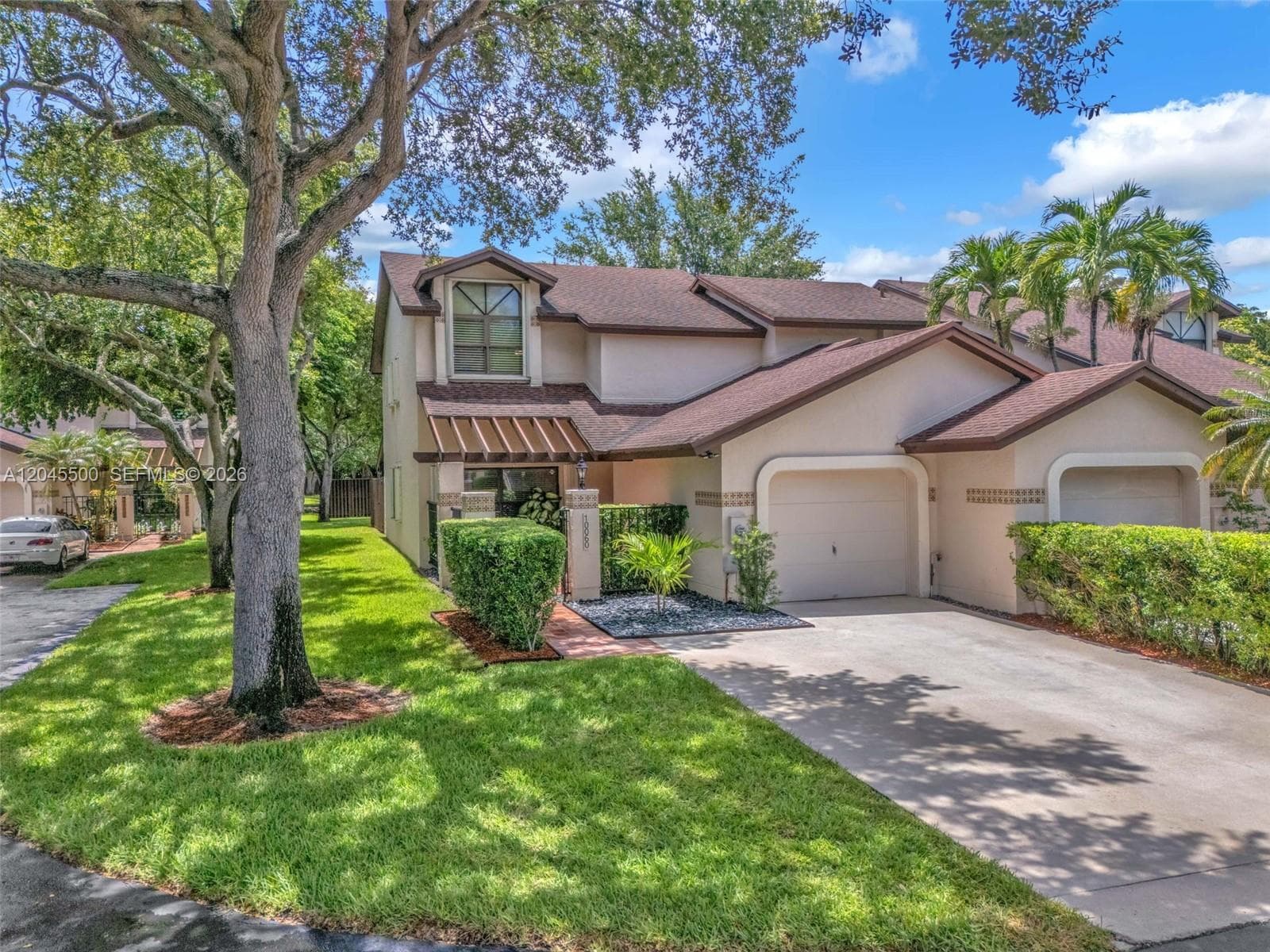 10060 SW 137th Ct, Miami, FL 33186 photo 2