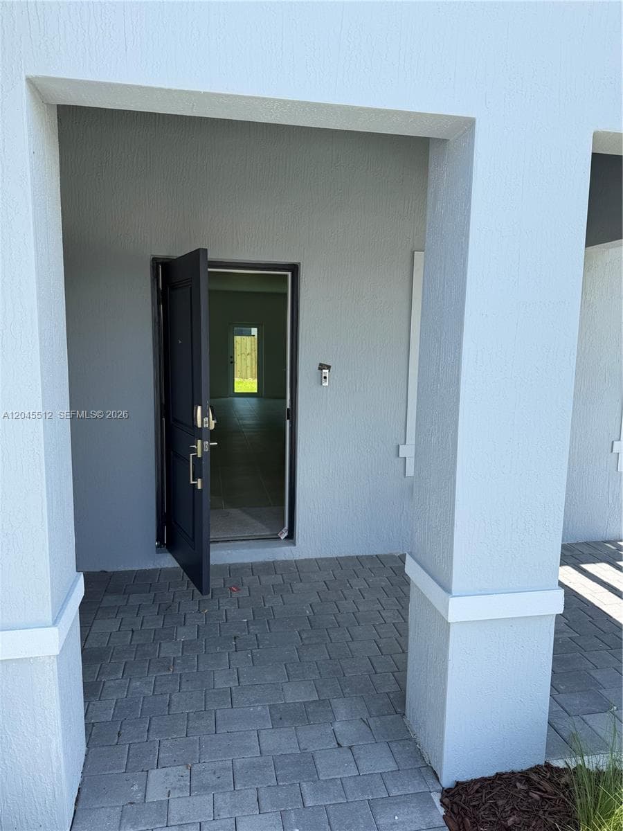 19678 sw 338 terrace, Homestead, FL 33034 photo 2
