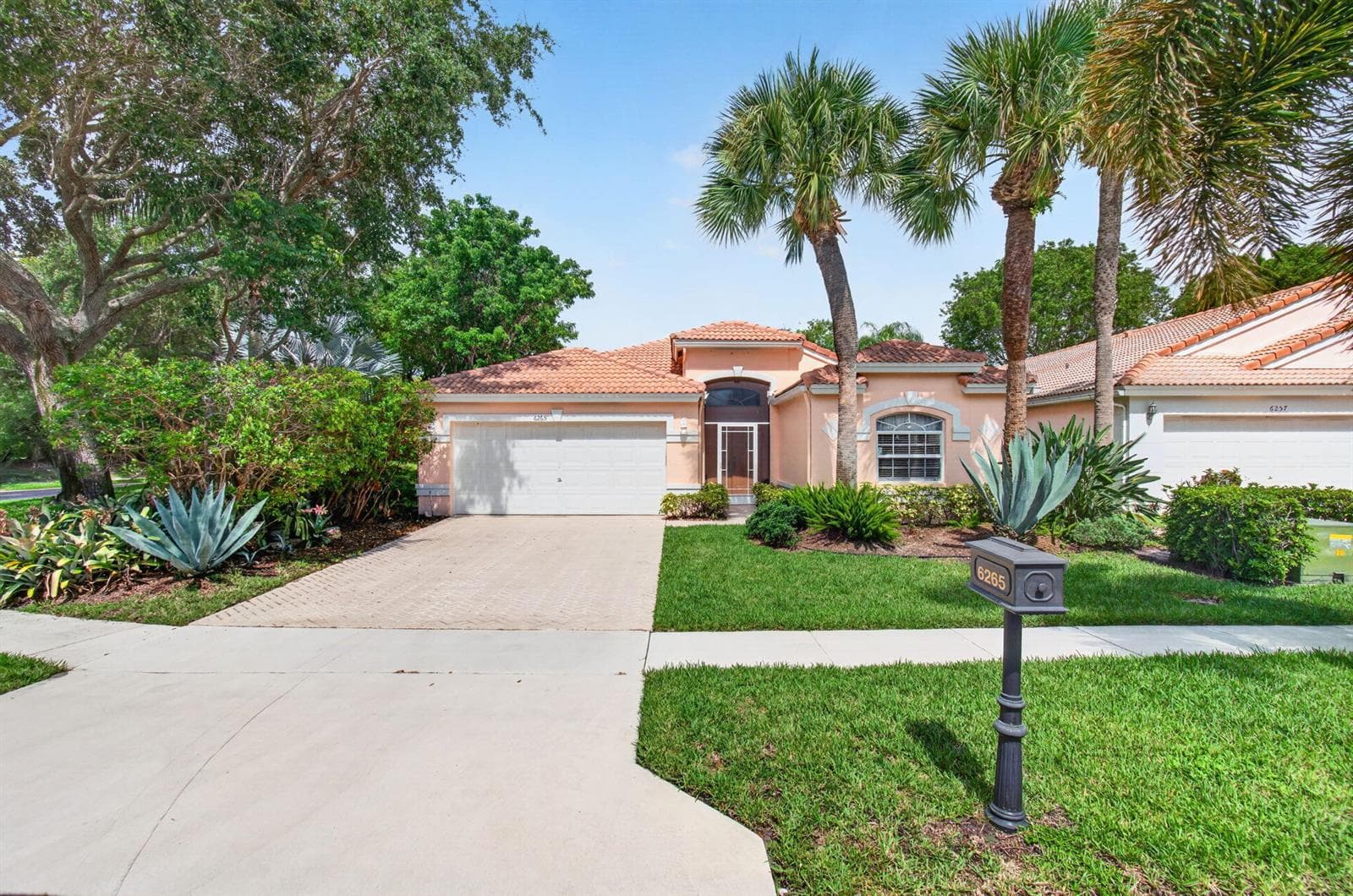 6265 Coral Reef Terrace, Boynton Beach, FL 33437 photo 2