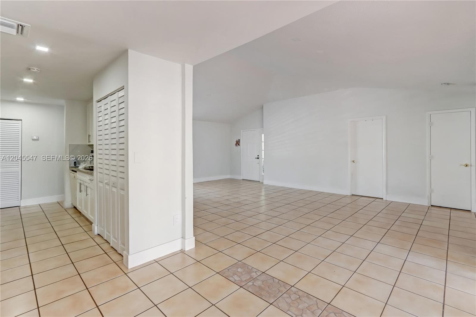 10125 SW 139th Pl, Miami, FL 33186 photo 4