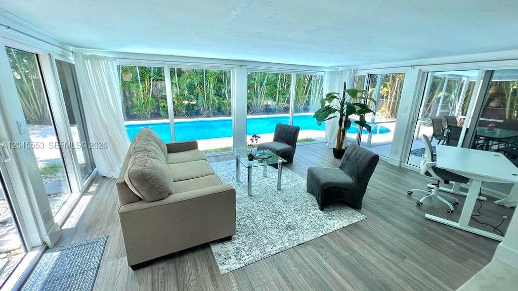 262 Bombay Ave, Lauderdale By The Sea, FL 33308 photo 5