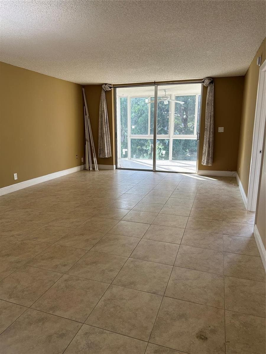 7680 NW 18th Street # 406, Margate, FL 33063 photo 3