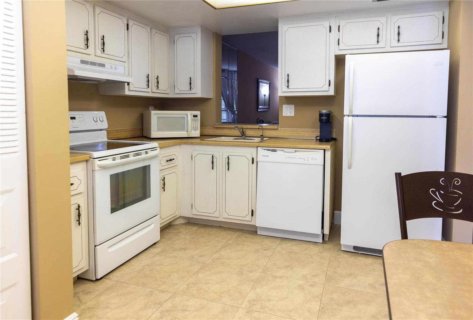 7680 NW 18th Street # 406, Margate, FL 33063 photo 4