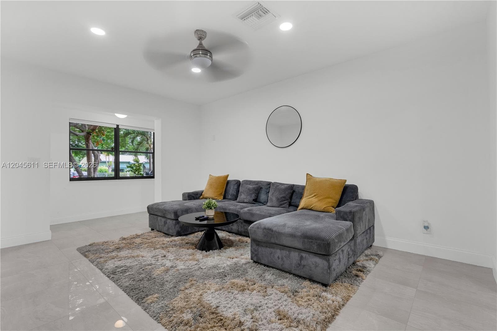 2827 Adams St, Hollywood, FL 33020 photo 4