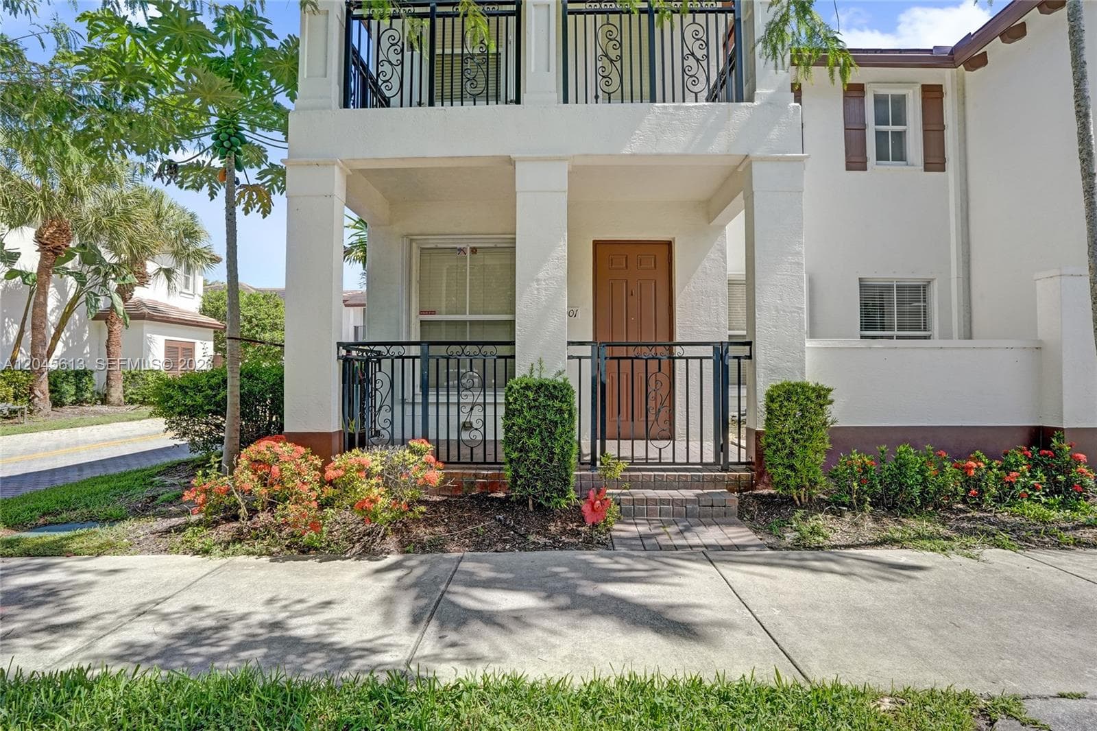 4760 Mimosa Pl # 1001, Coconut Creek, FL 33073 photo 3