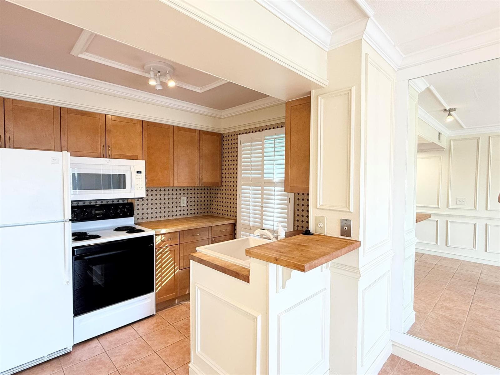 273 Cypress Point Drive, Palm Beach Gardens, FL 33418 photo 5
