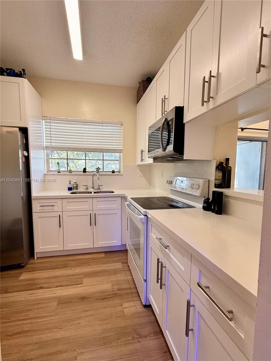 2361 NW 96th Ter # 18H, Pembroke Pines, FL 33024 photo 3