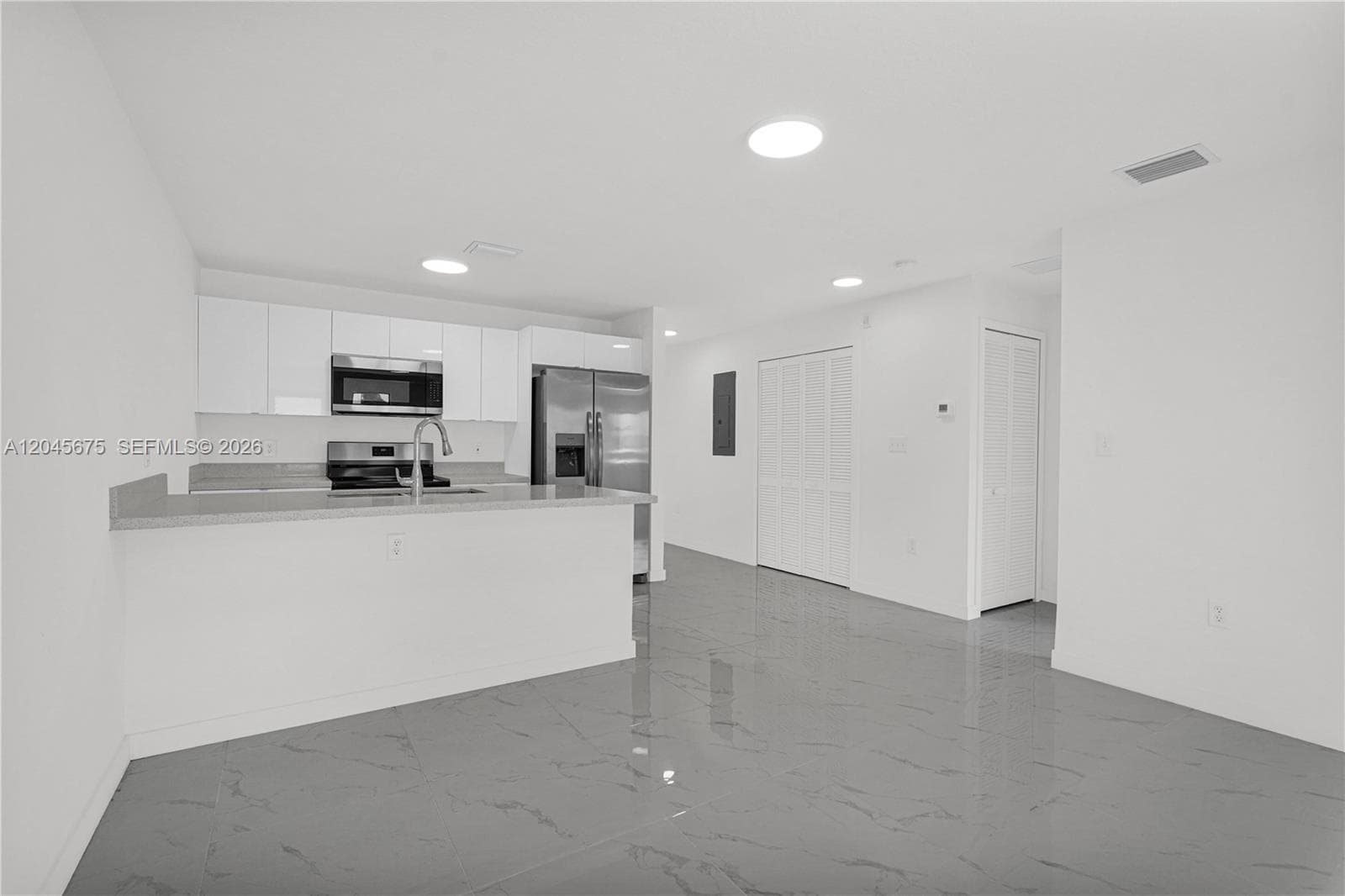 2731 NW 44th St # 2731, Miami, FL 33142 photo 3
