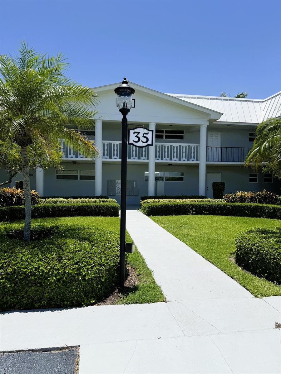 35 Colonial Club Drive # 203, Boynton Beach, FL 33435 photo 2