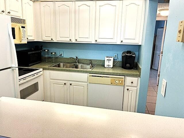 110 Markham F # 110, Deerfield Beach, FL 33442 photo 5
