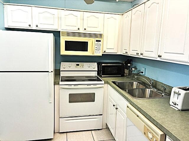 110 Markham F # 110, Deerfield Beach, FL 33442 photo 4