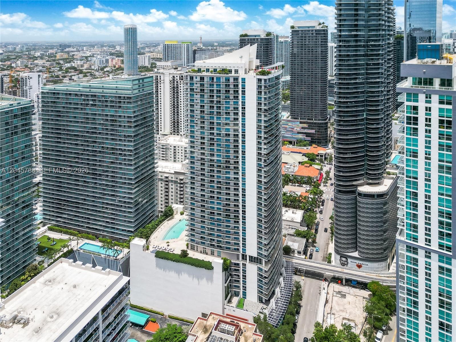1100 S Miami Ave # 1607, Miami, FL 33130 photo 2