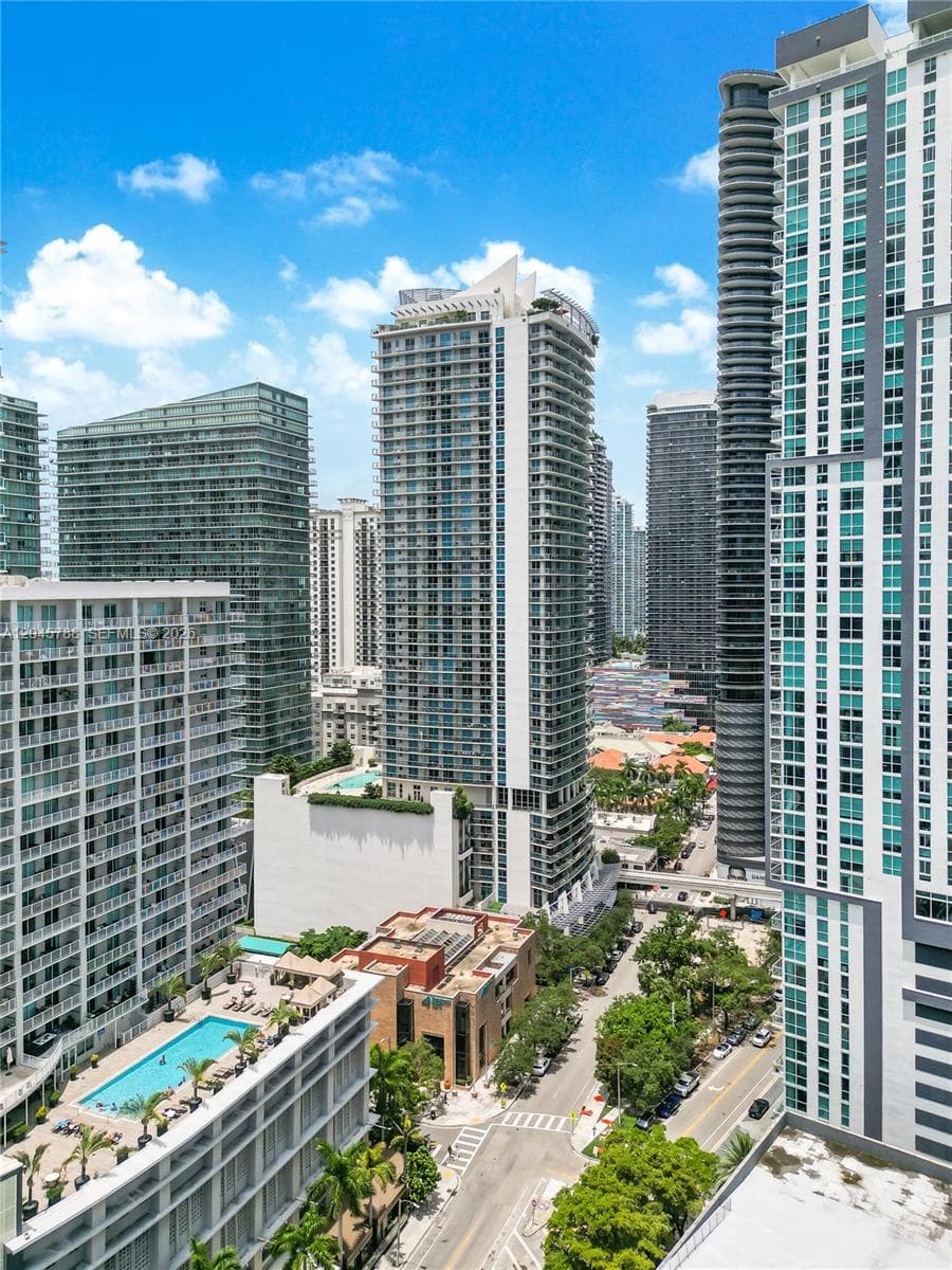 1100 S Miami Ave # 1607, Miami, FL 33130 photo 5