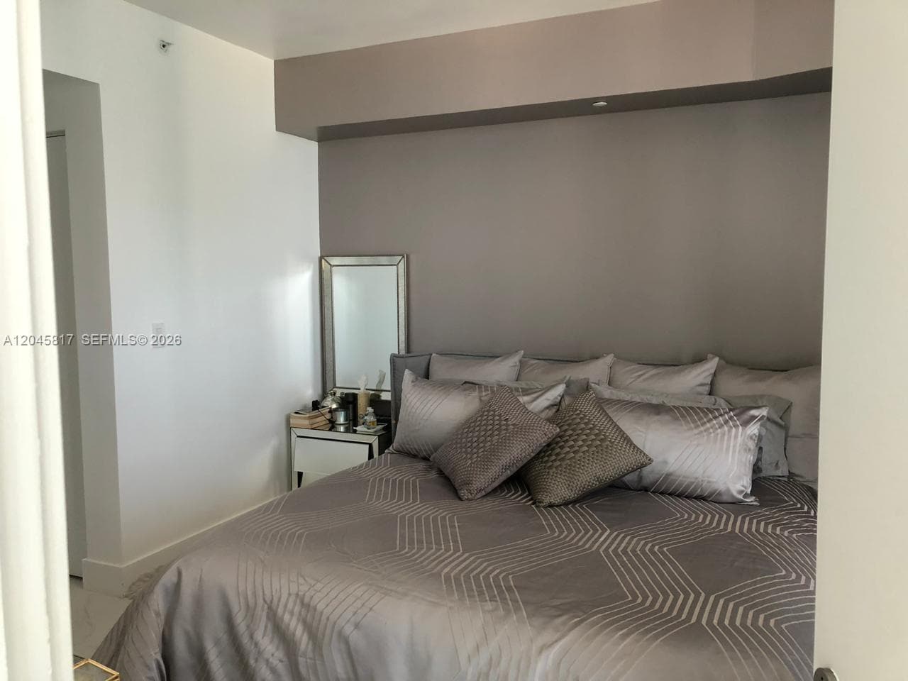 1300 S Miami Ave # 3703, Miami, FL 33130 photo 5