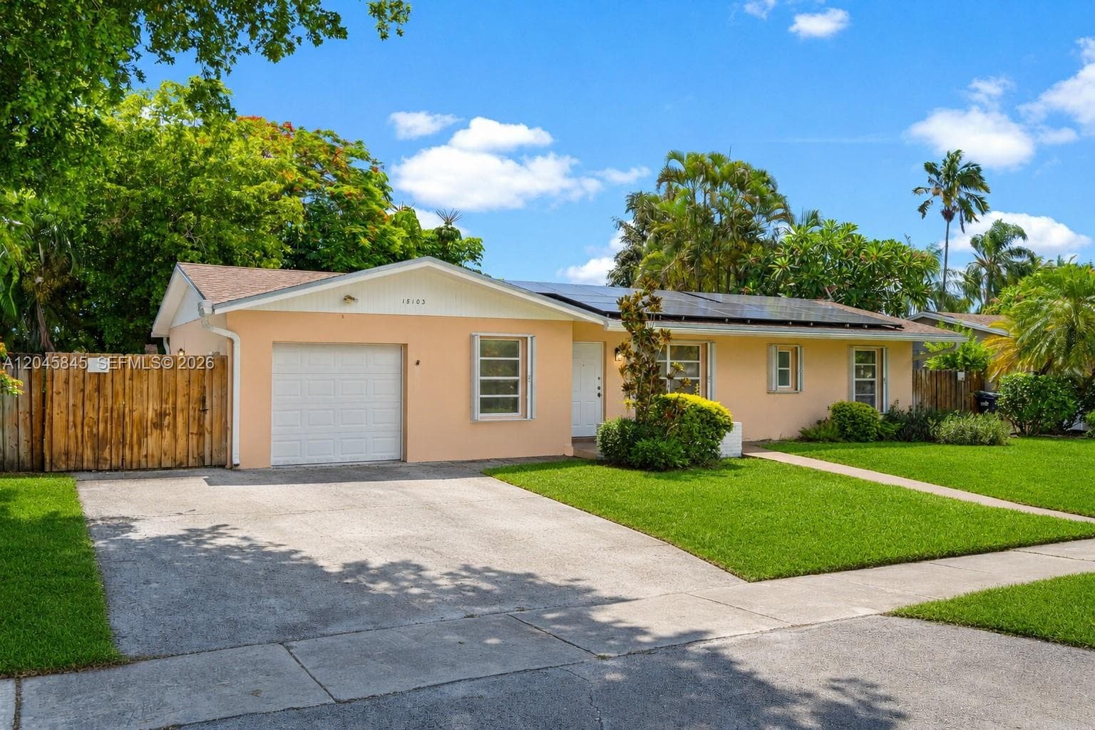 18103 SW 93rd Avenue, Palmetto Bay, FL 33157 photo 3