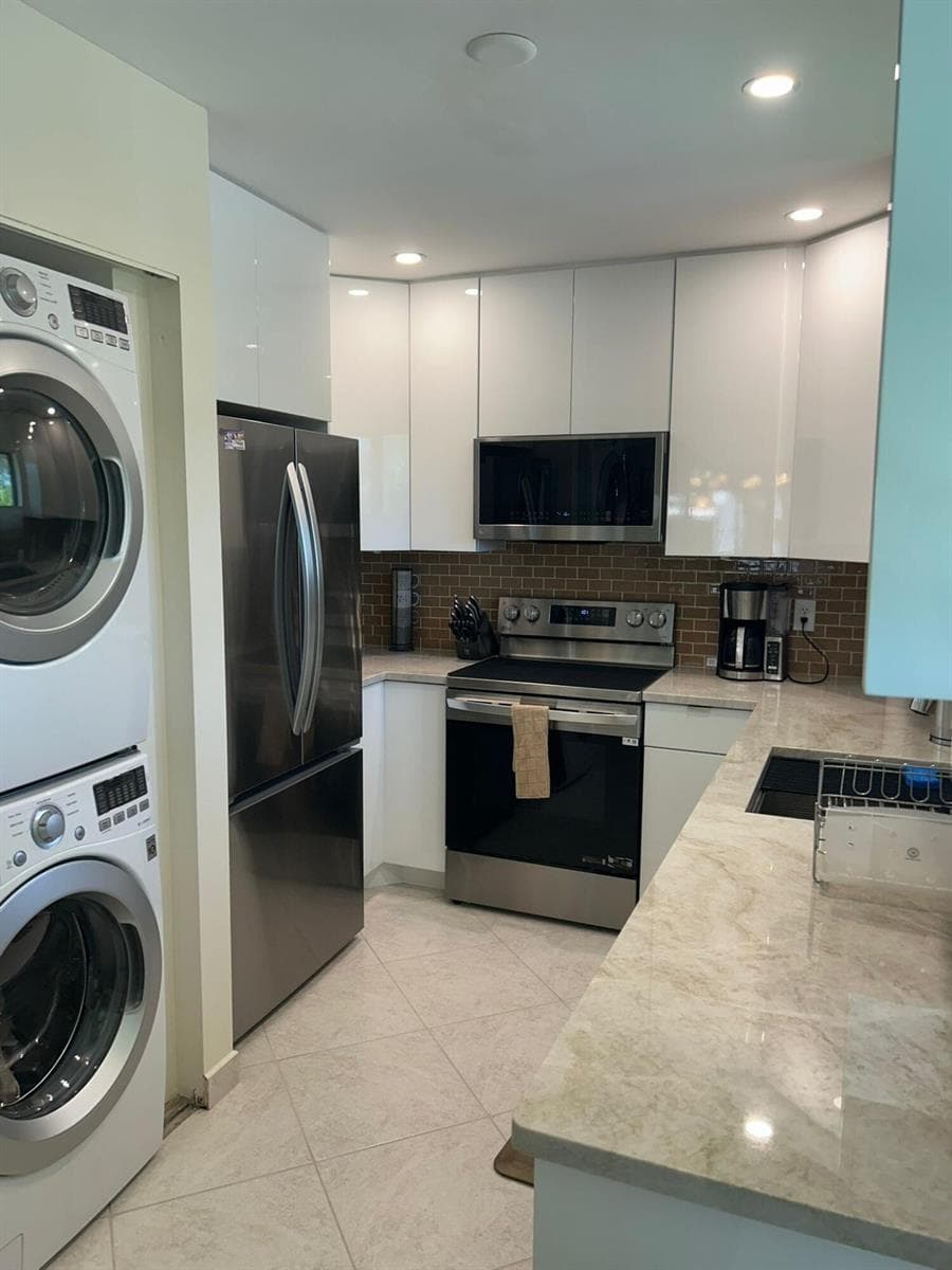 159 NW 70th Street # 402, Boca Raton, FL 33487 photo 2