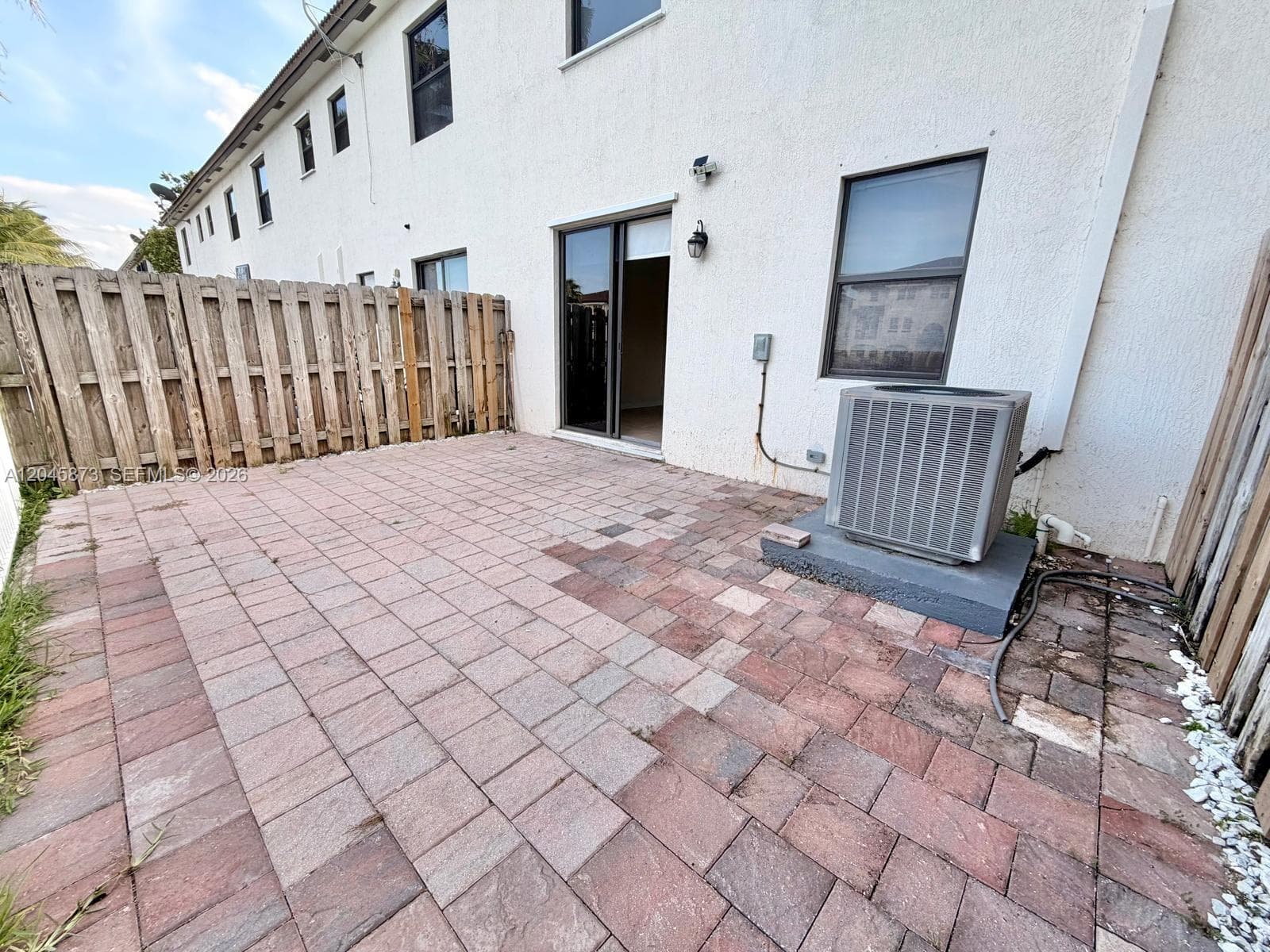 8965 NW 98th Ave # ., Doral, FL 33178 photo 4