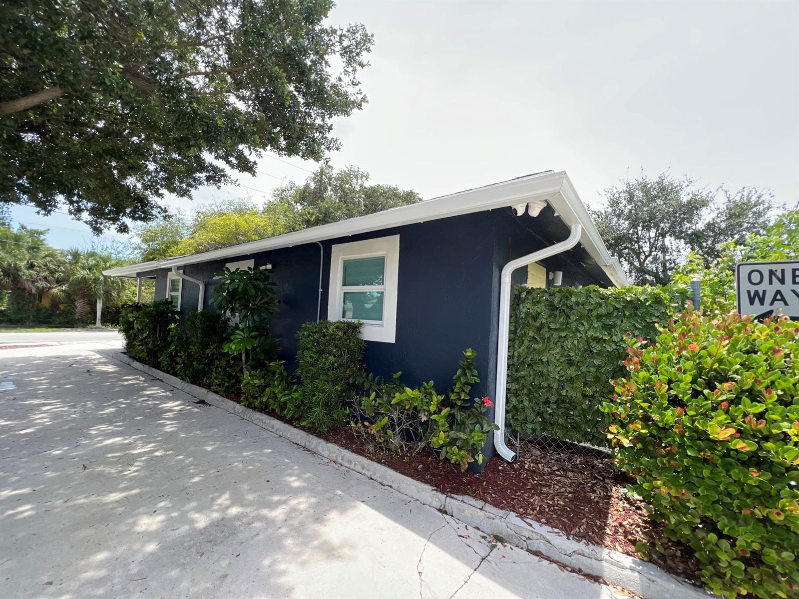 601 NW 2nd Street, Delray Beach, FL 33444 photo 2