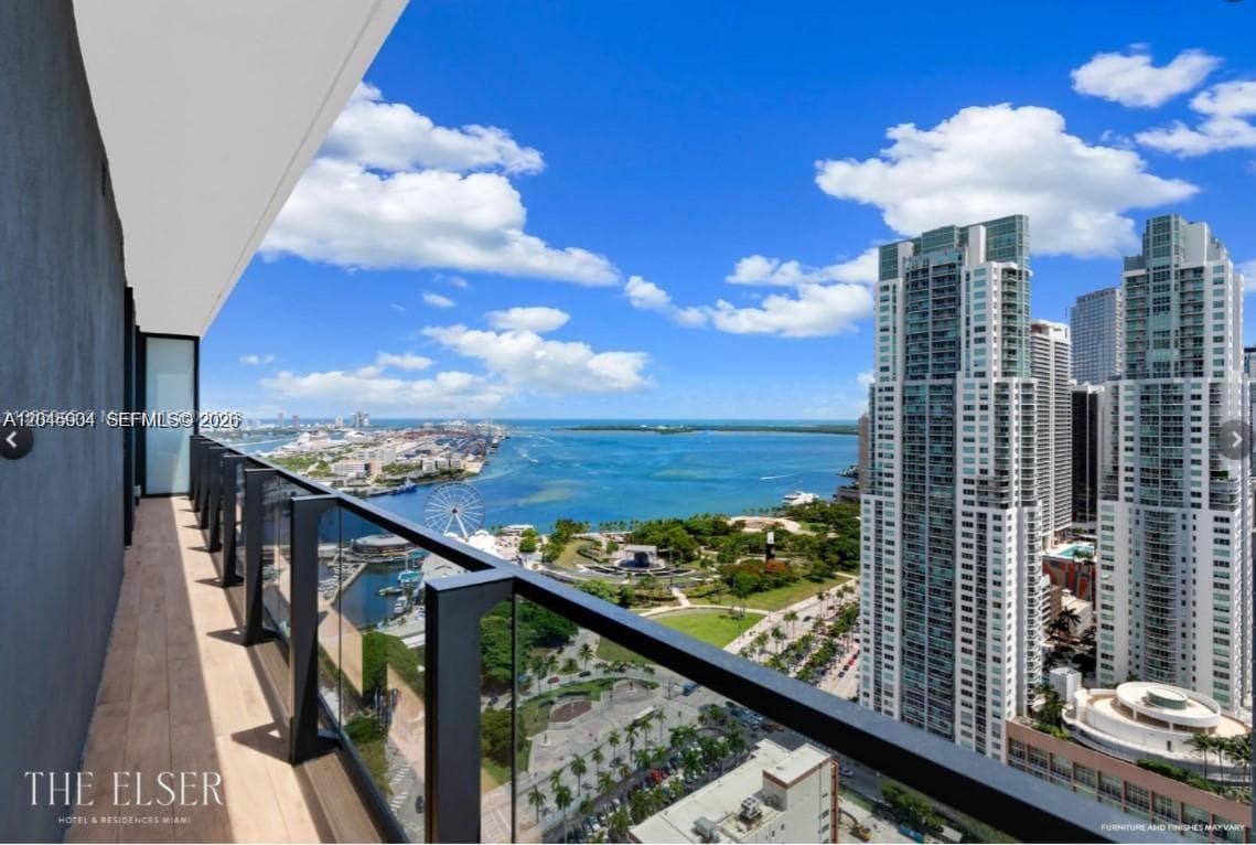 398 NE 5th St # 1518, Miami, FL 33132