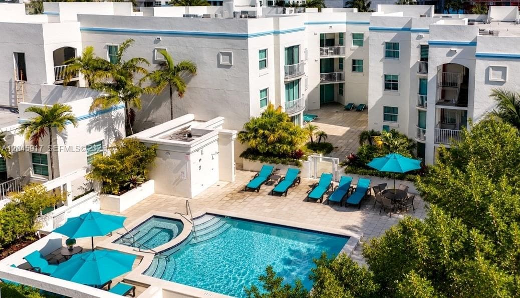 9172 Collins Ave # 218, Surfside, FL 33154 photo 5