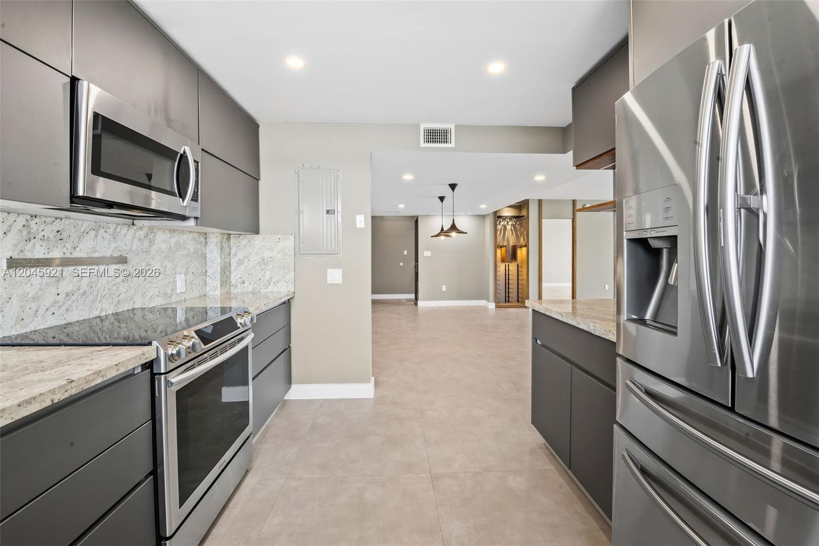 2801 NE 183rd St # 1801W, Aventura, FL 33160 photo 3