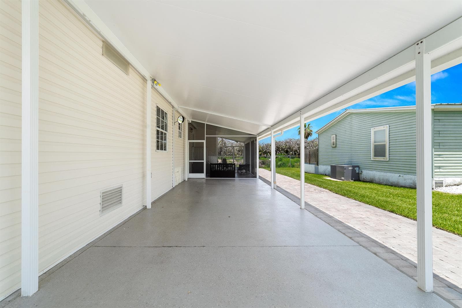 1637 SW 35th Circle, Okeechobee, FL 34974 photo 5