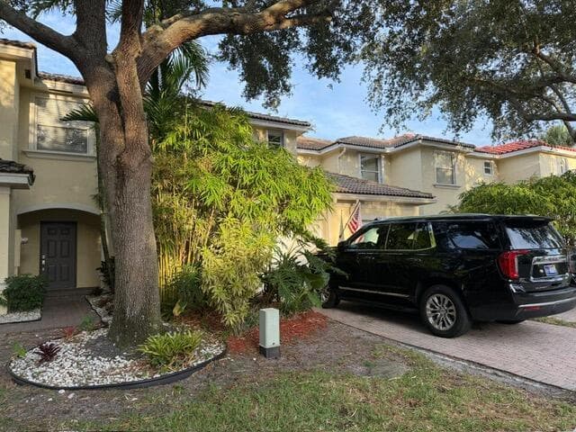 13428 Georgian Court, Wellington, FL 33414 photo 2