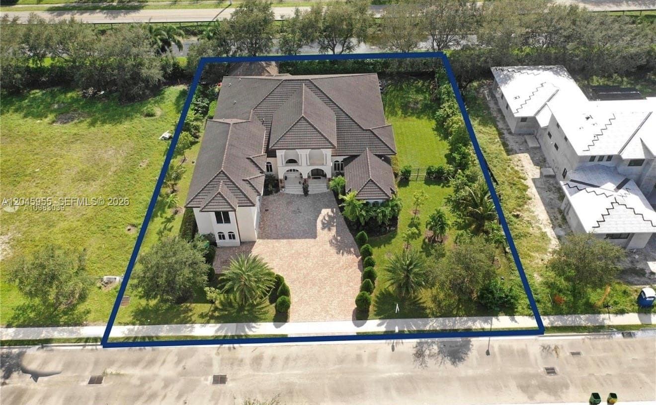 12802 Grand Oaks Dr # 0, Davie, FL 33330 photo 3