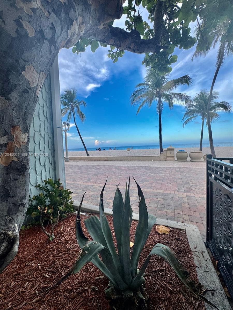 400 N Surf Rd # RGB, Hollywood, FL 33019 photo 2