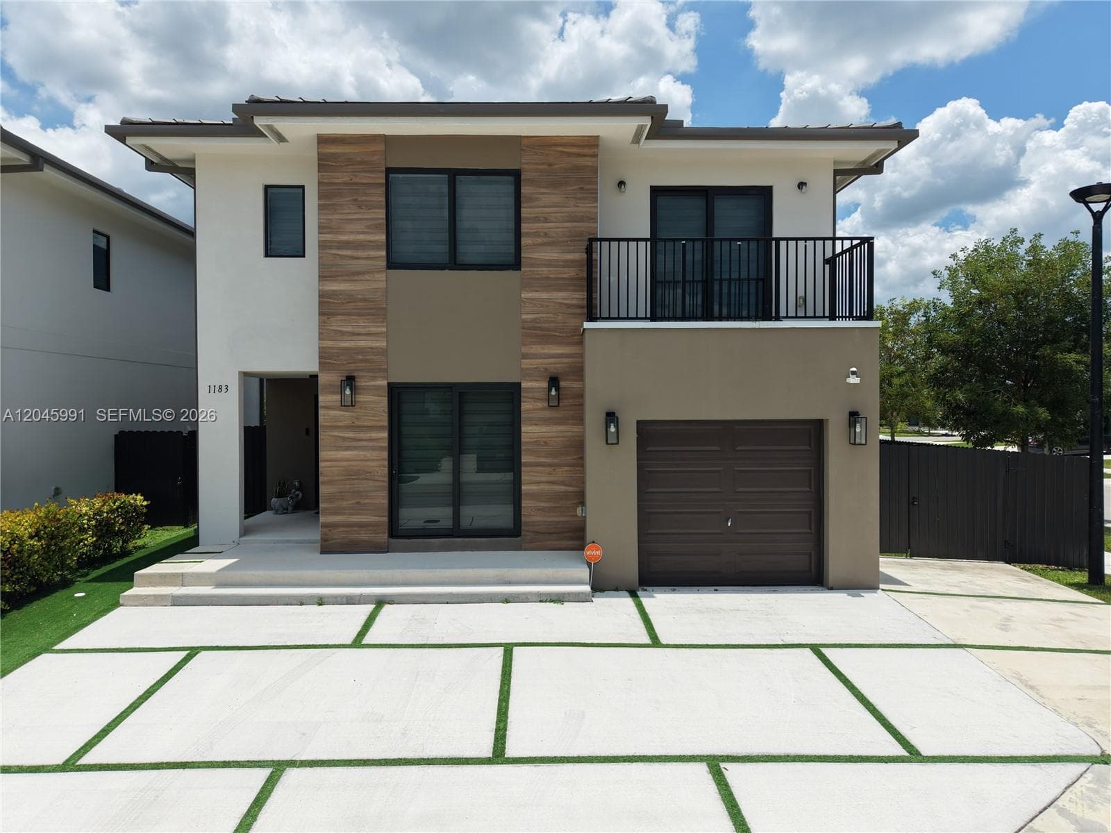 1183 NW 2nd St, Florida City, FL 33034