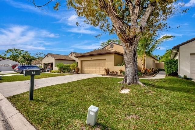 83 N Ironwood Way N, Palm Beach Gardens, FL 33418 photo 2