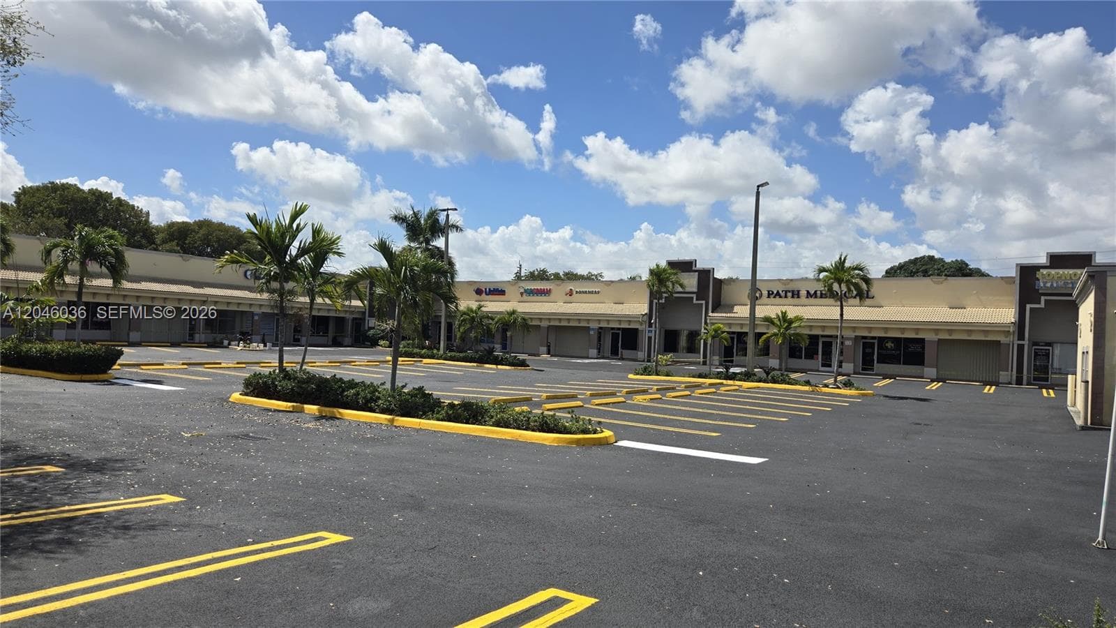 17560 NW 27 AV # 124, Miami Gardens, FL 33056