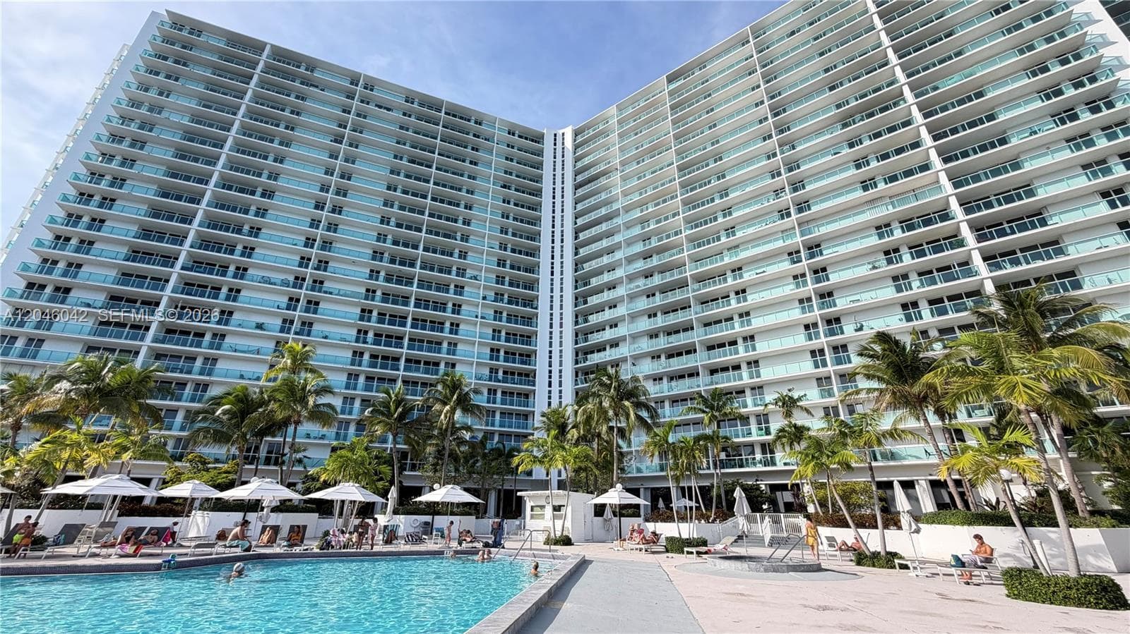 100 Bayview Dr # 509, Sunny Isles Beach, FL 33160 photo 4