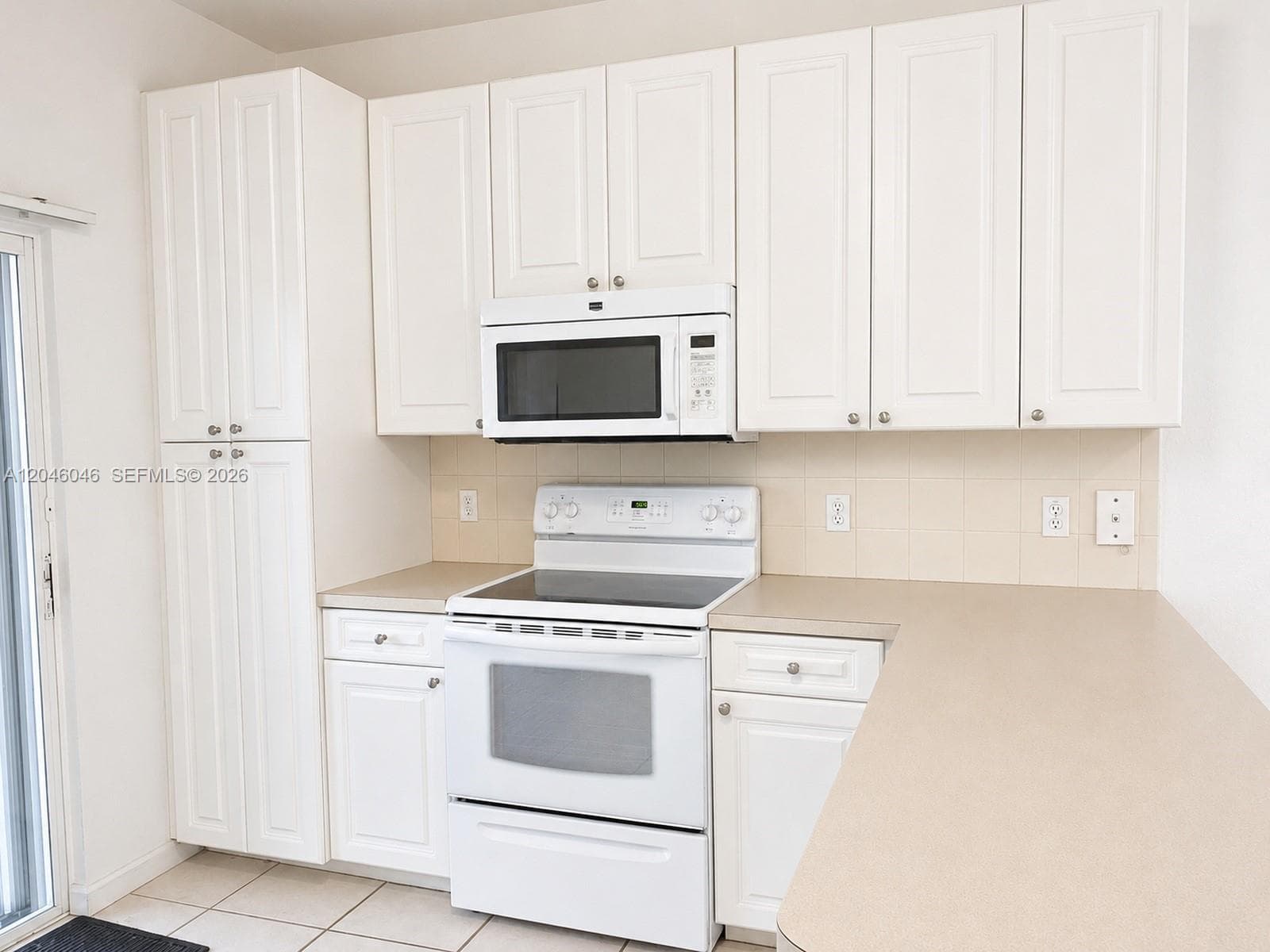 4950 Washington St # 12-4, Hollywood, FL 33021 photo 5