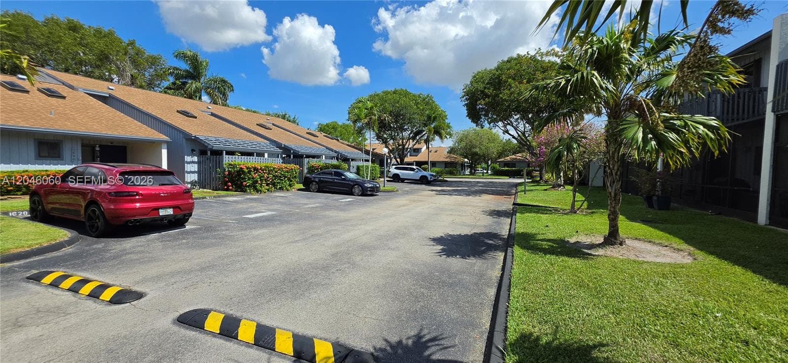 1652 N 14th Ter # 1652, Hollywood, FL 33020 photo 5