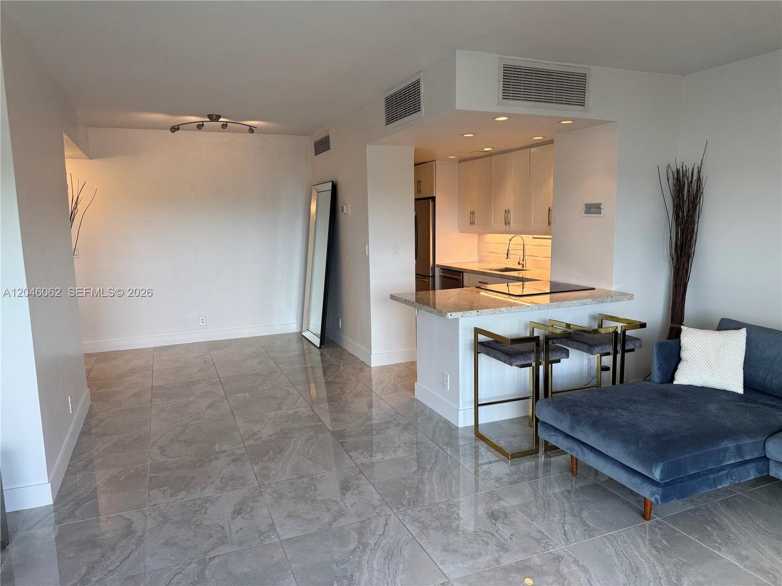 880 NE 69th St # 5Q, Miami, FL 33138