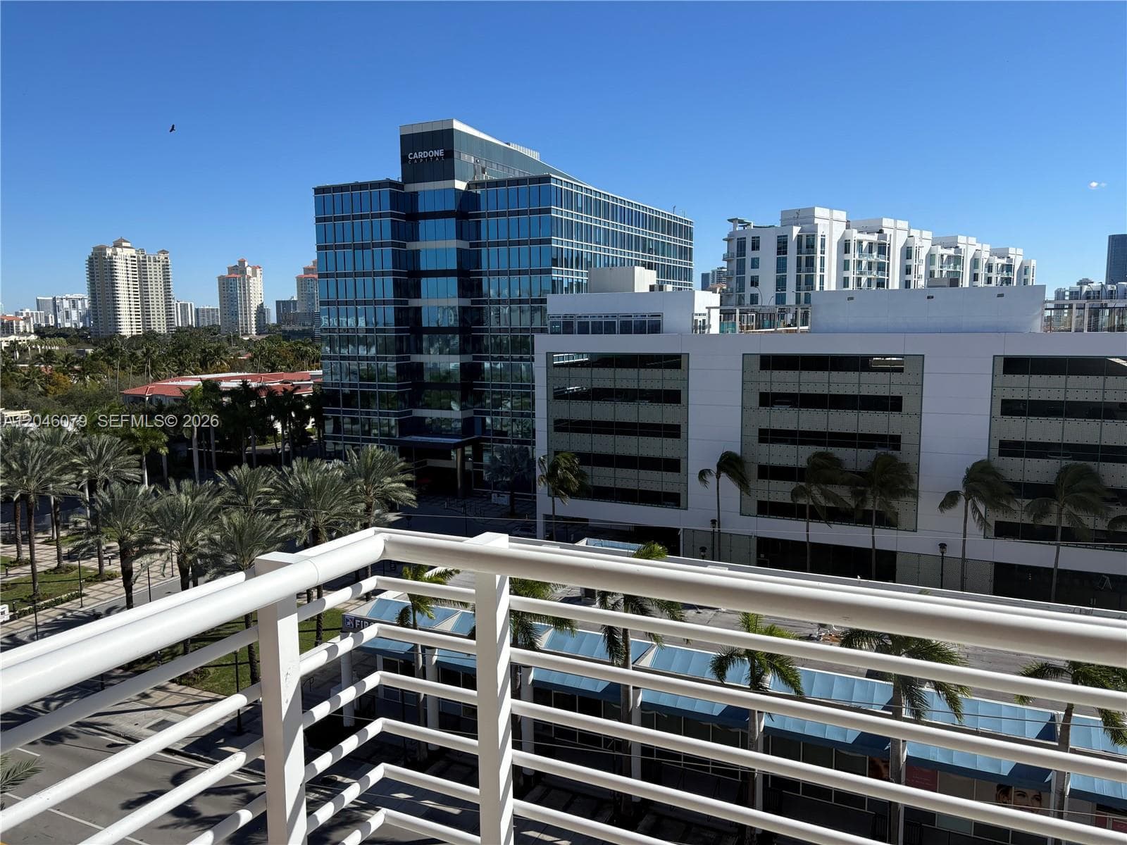 18800 NE 29 Ave # 807, Aventura, FL 33180 photo 2