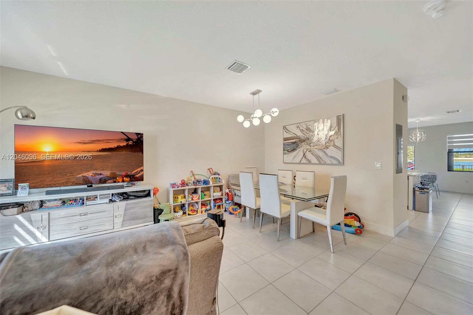 11295 W 34th Way, Hialeah, FL 33018 photo 5