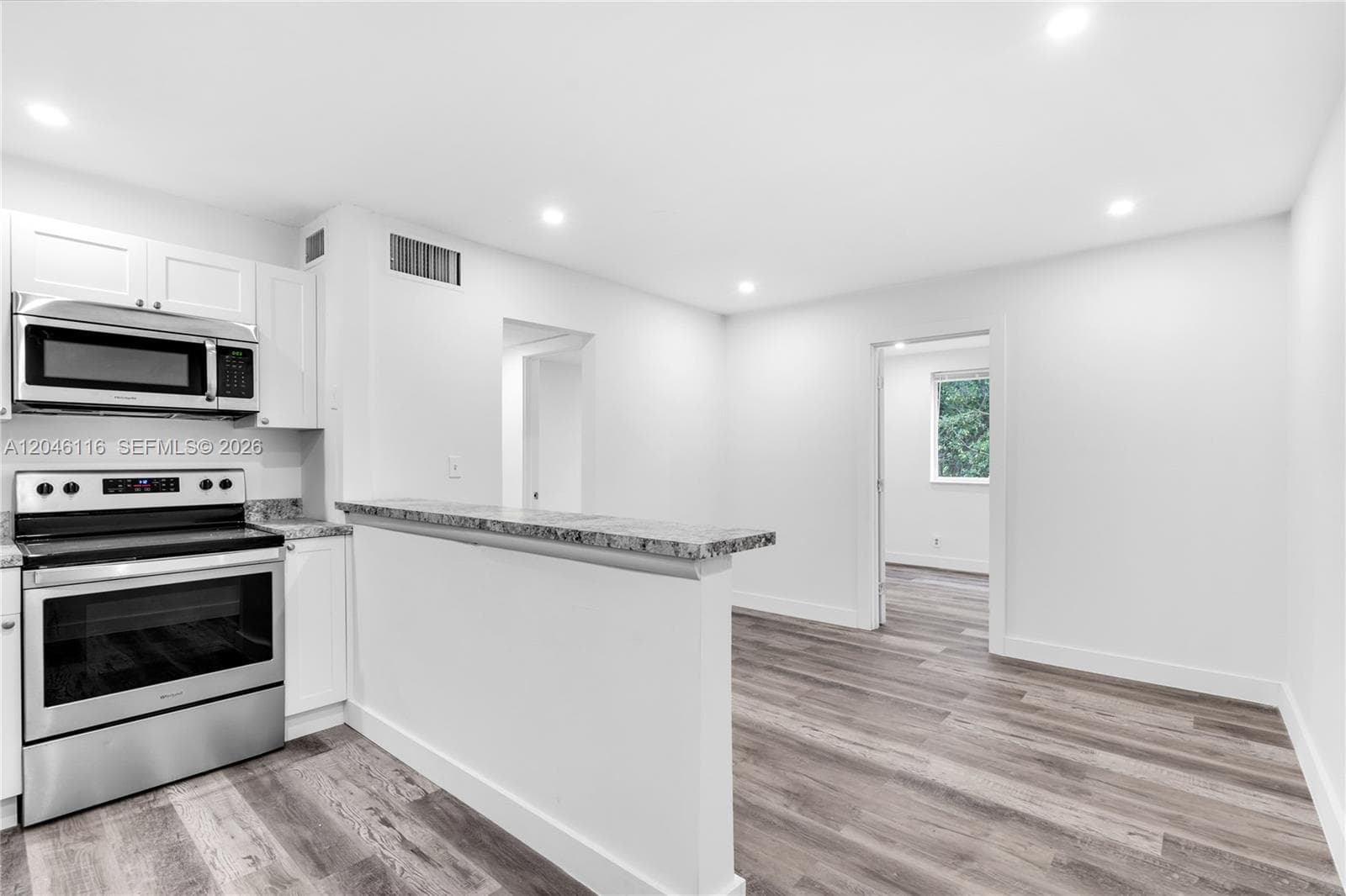 6445 NW 2nd Ave # 19, Miami, FL 33150 photo 2