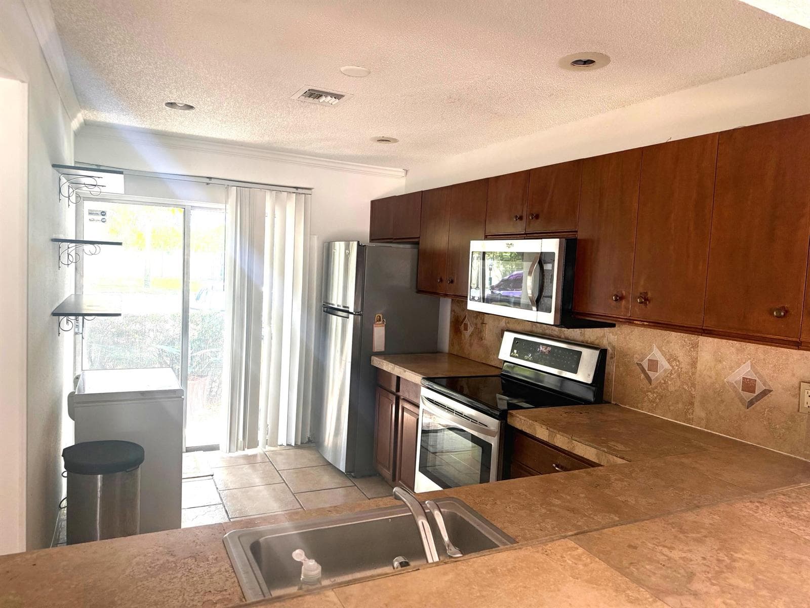 795 Crystal Lake Drive # 795, Deerfield Beach, FL 33064 photo 2