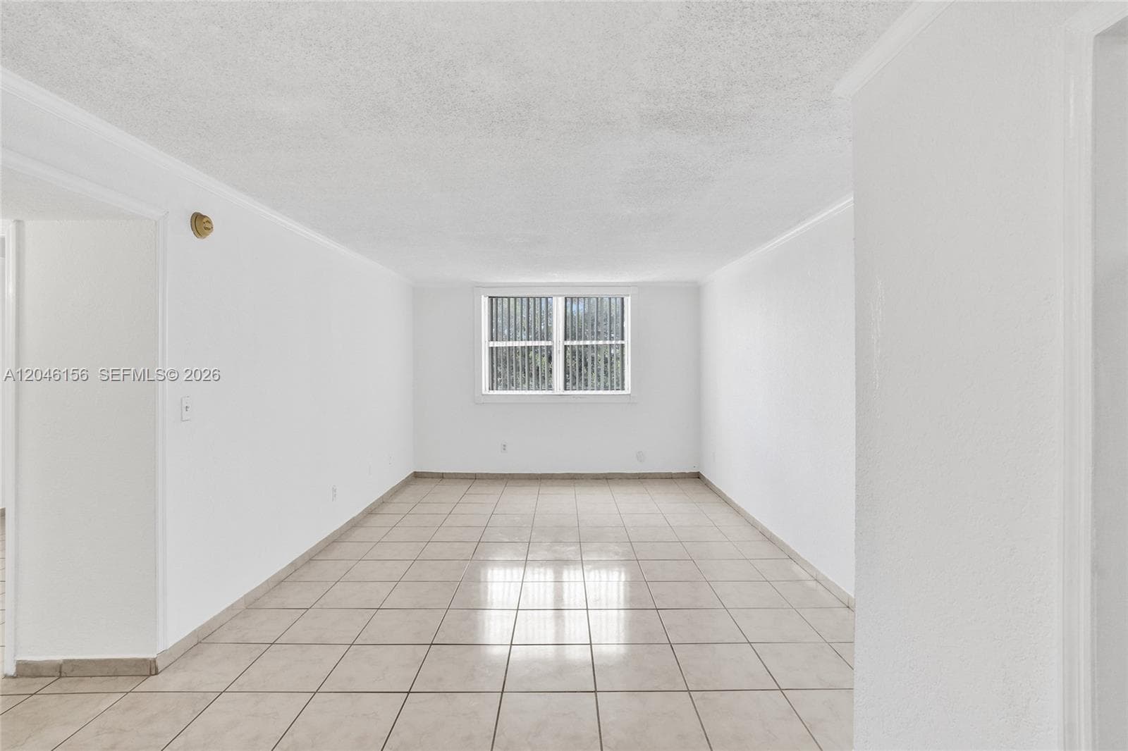 606 W 81st St # 323, Hialeah, FL 33014 photo 3