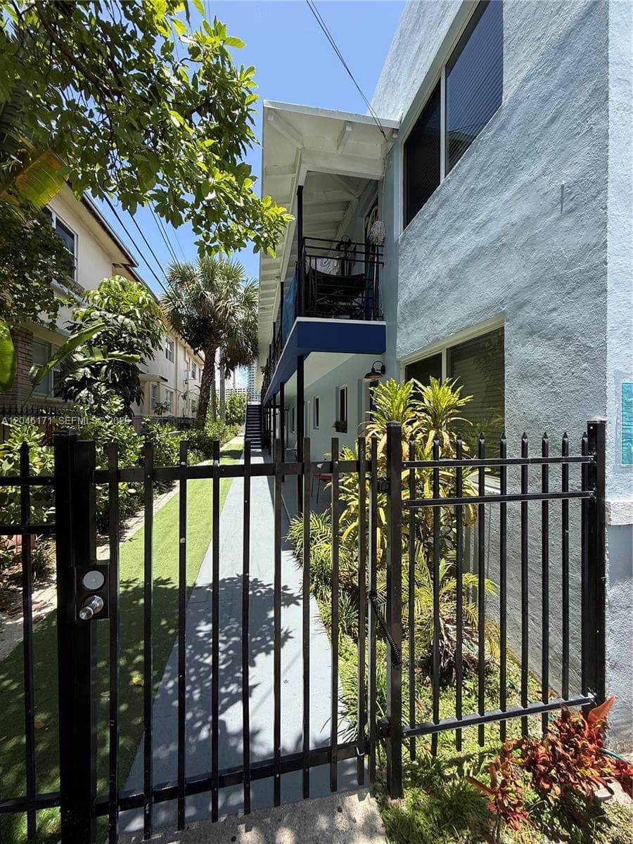 1450 Lenox Ave # 5, Miami Beach, FL 33139 photo 3