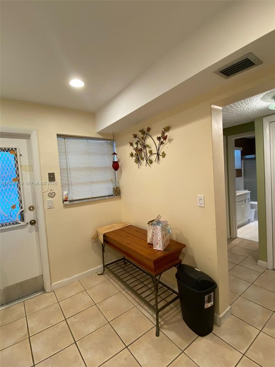 330 SE 2nd St # 403F, Hallandale Beach, FL 33009 photo 5