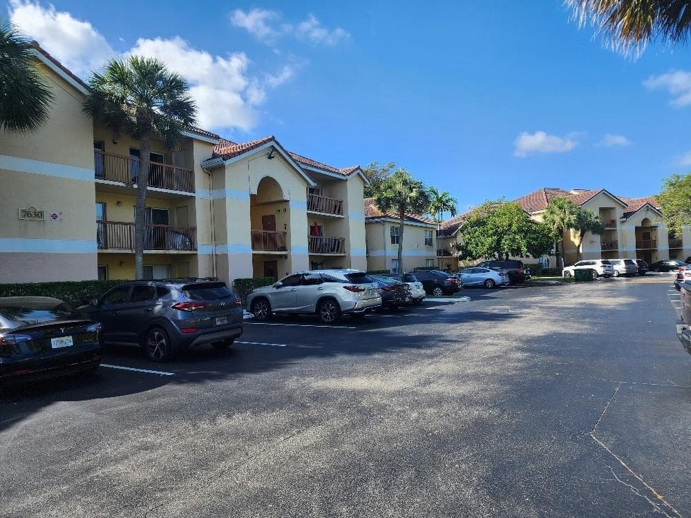 7630 Westwood Drive # 328, Tamarac, FL 33321 photo 2