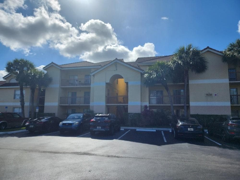 7630 Westwood Drive # 328, Tamarac, FL 33321 photo 3