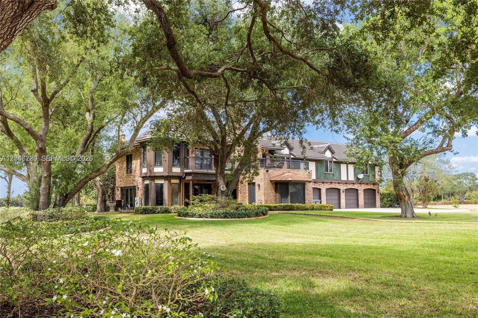 8705 Surrey Ln, Boca Raton, FL 33496 photo 4