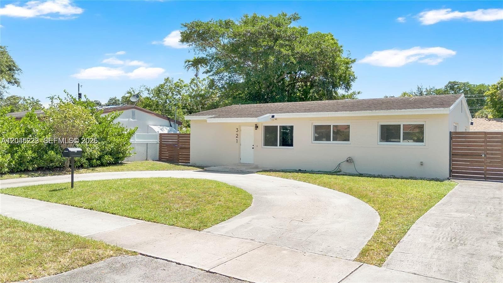 321 NW 56th Ave, Miami, FL 33126 photo 5