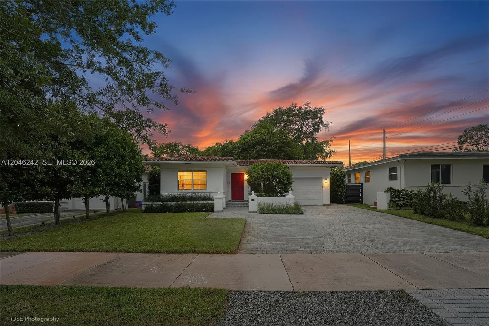 1556 Catalonia Ave, Coral Gables, FL 33134 photo 2