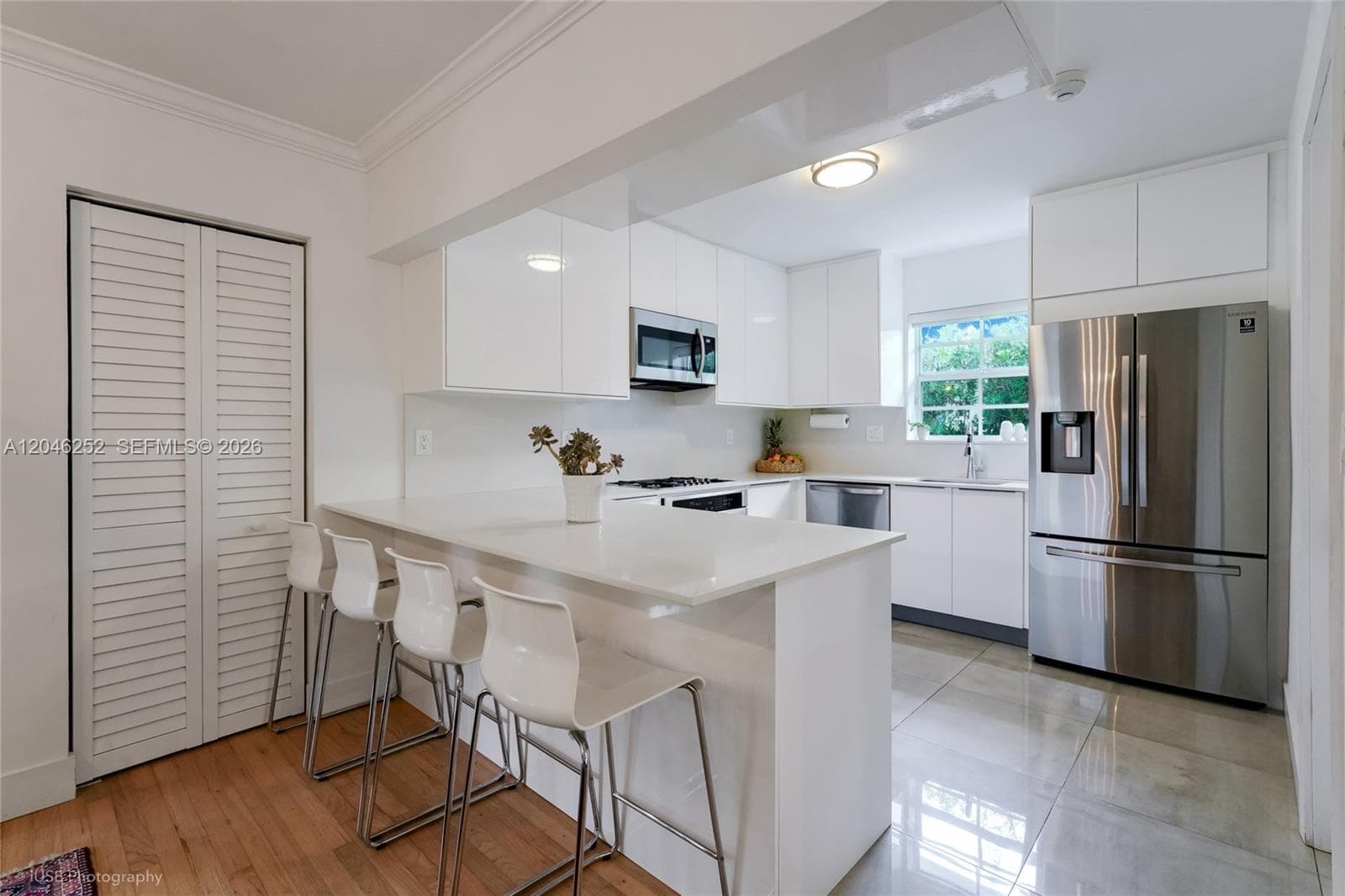 1556 Catalonia Ave, Coral Gables, FL 33134 photo 4